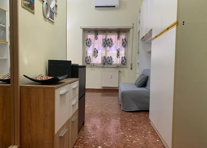 Apartment Raffy House *